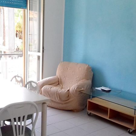 2 Bedrooms Appartement At Pescara 300 M Away From The Beach With Balcony And Wifi Dış mekan fotoğraf