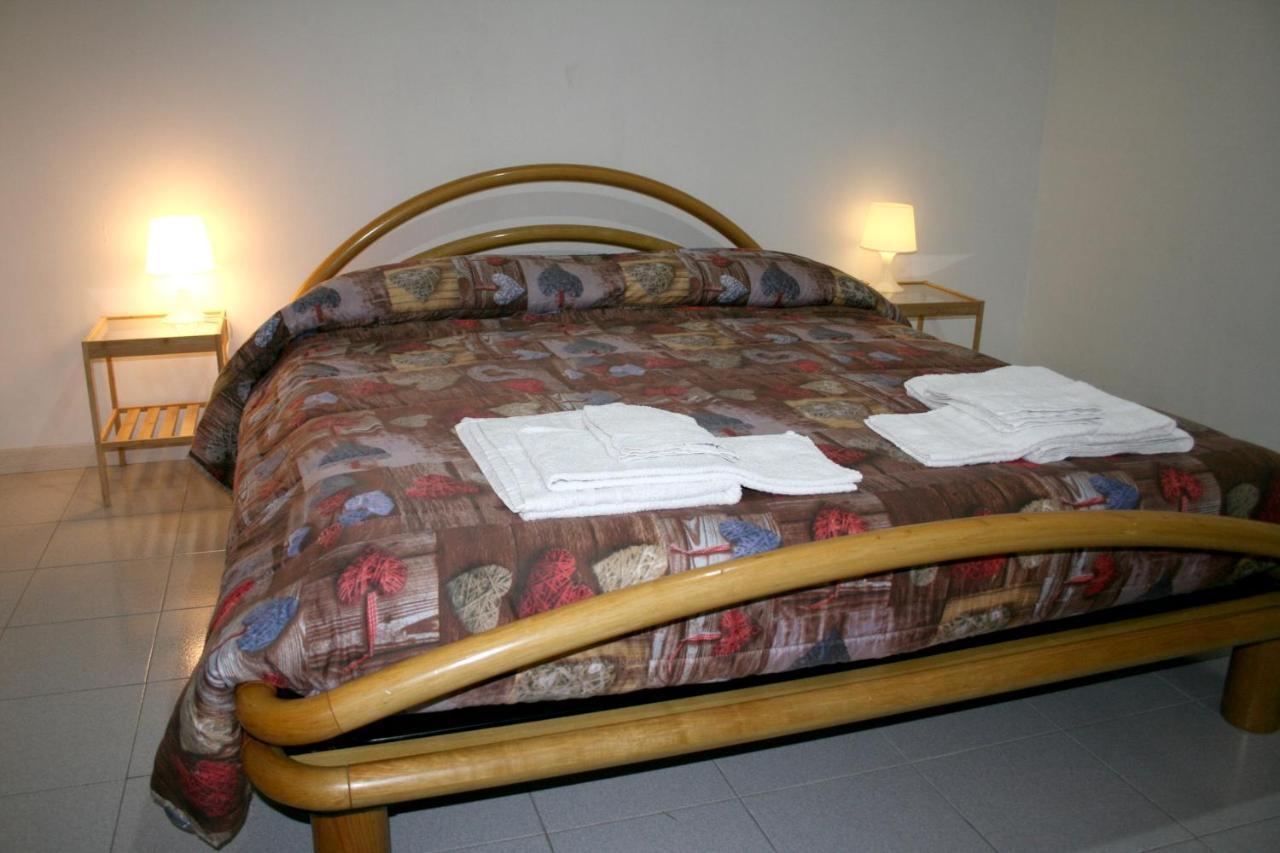 2 Bedrooms Appartement At Pescara 300 M Away From The Beach With Balcony And Wifi Dış mekan fotoğraf