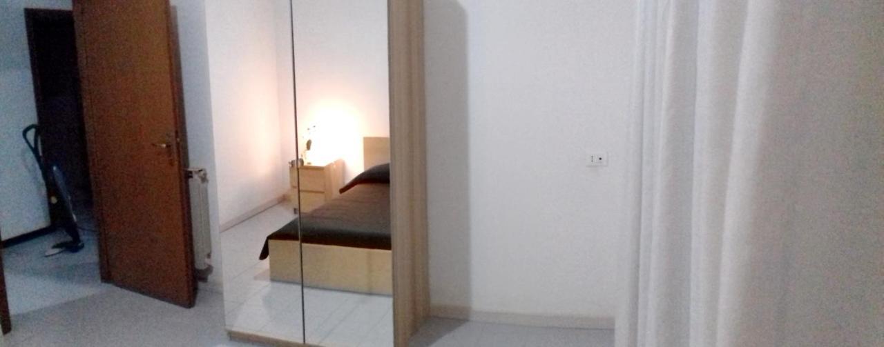 2 Bedrooms Appartement At Pescara 300 M Away From The Beach With Balcony And Wifi Dış mekan fotoğraf