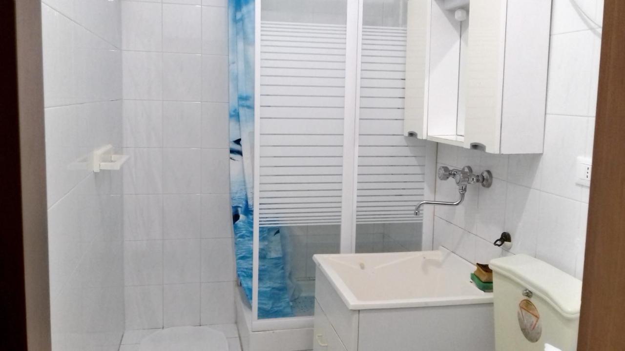 2 Bedrooms Appartement At Pescara 300 M Away From The Beach With Balcony And Wifi Dış mekan fotoğraf
