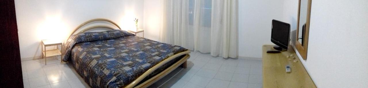 2 Bedrooms Appartement At Pescara 300 M Away From The Beach With Balcony And Wifi Dış mekan fotoğraf