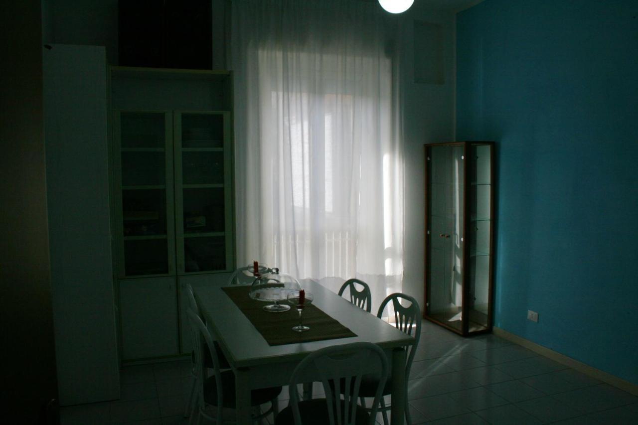 2 Bedrooms Appartement At Pescara 300 M Away From The Beach With Balcony And Wifi Dış mekan fotoğraf